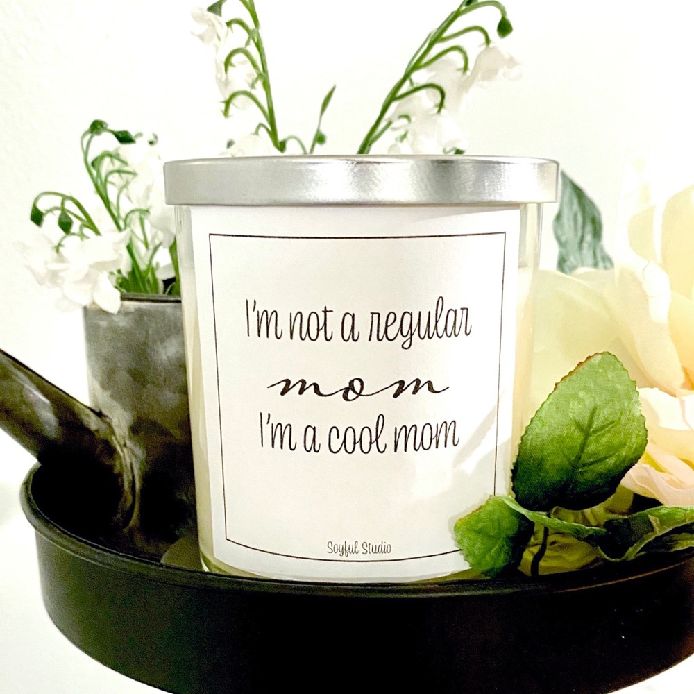 Mother’s Day Candle - Picture 1 of 1